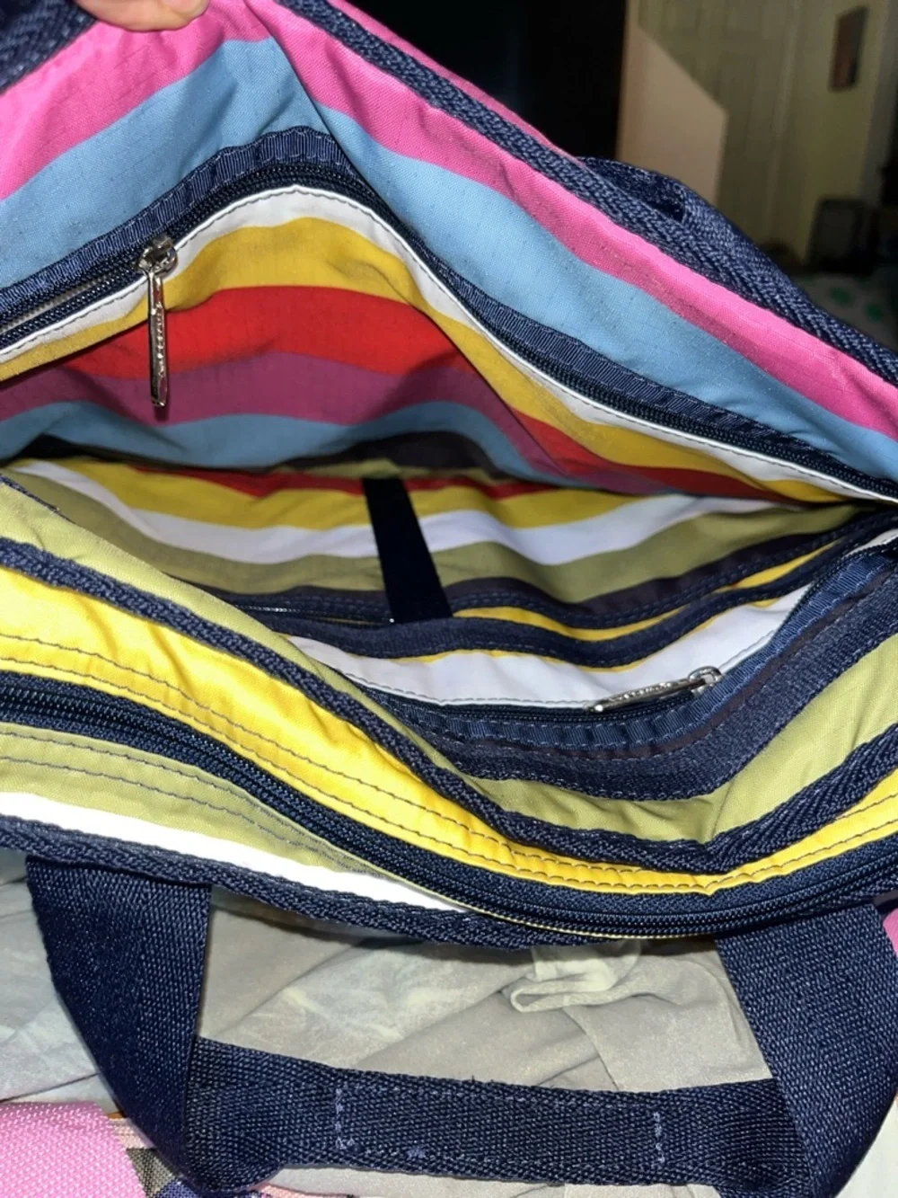 Retro lesportsac rainbow striped laptop bag lots of pockets! Crossbody pride